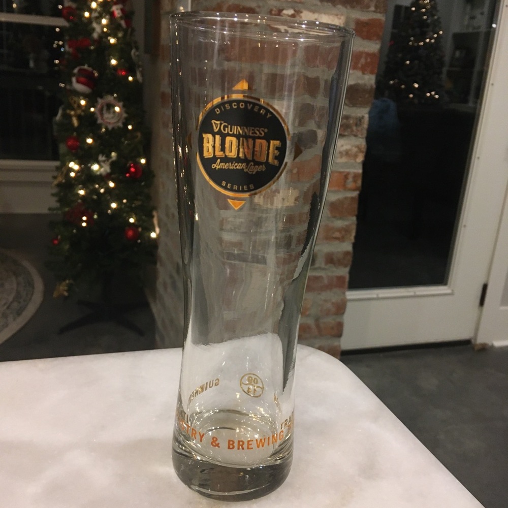 Guinness Blonde 16 Oz beer glasses